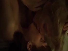 Rooney Mara & Cate Blanchett in Carol 18
