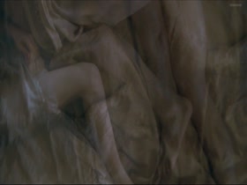 Rachel Weisz Couple , Hot scene in The Deep Blue Sea 11