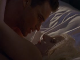 Stefani Germanotta in Ahs Hotel S05e09 9