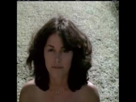 Tits , Stand Doggy In A Femea do Mar (1981) 2
