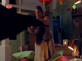 Charlie Dagelet, Anna Raadsveld, Isis Cabolet in Lellebelle (2010) 6