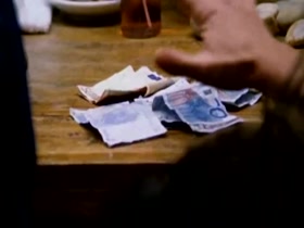 Candela Pena in Princesas (2005) 16