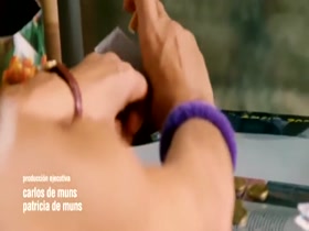 Candela Pena in Princesas (2005) 7