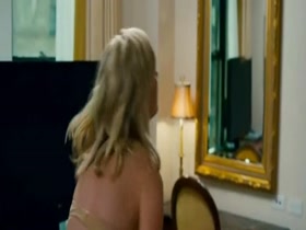 Kirsten Dunst public toilet sex 12