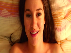 Shailene Woodley nude , boobs in White Bird in a Blizzard (2014) 9