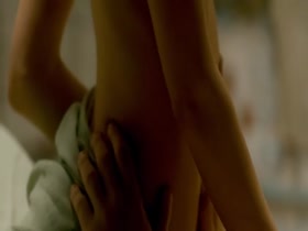 Analeigh Tipton In Two Night Stand 10