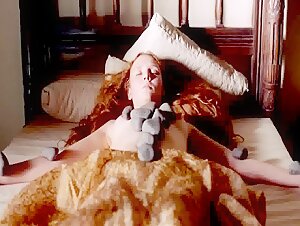 Isolda Dychauk nude , boobs scene in Borgia 4