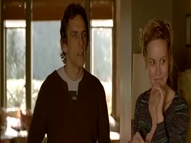 Brie Larson, Juno Temple in Greenberg (2010) 8