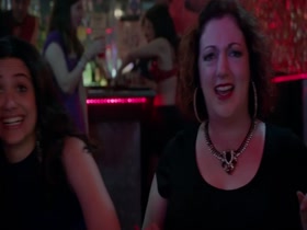 Emmy Rossum, Christine Kellogg-Darrin in Shameless S06E10 14