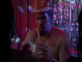 Emmy Rossum, Christine Kellogg-Darrin in Shameless S06E10 19