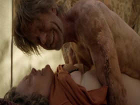 Emmy Rossum, Christine Kellogg-Darrin in Shameless S06E10