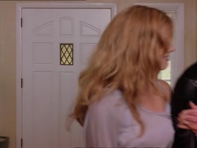 Amy Adams, Lauren German in Standing Still (2005) 2