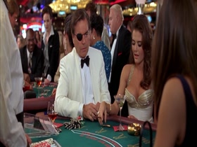 Fabiana Udenio in Austin Powers International Man Of Mystery 5