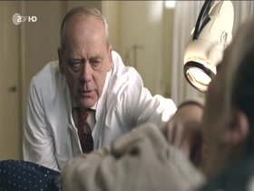 Sonja Gerhardt, Emilia Schüle, Claudia Michelsen in Ku'damm 56 (2016) 17