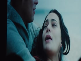 Natalie Martinez in Broken City (2013)