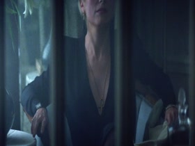Susan Sarandon, Catherine Deneuve in The Hunger (1983) 7