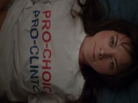 Aubrey Plaza, Rachel Bilson in The To Do List (2014) 7