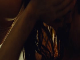 Aubrey Plaza, Michelle Monaghan in Playing It Cool (2014) 15