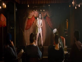 Aubrey Plaza, Michelle Monaghan in Playing It Cool (2014) 3