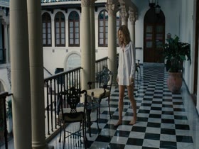 Sandra Bullock in Our Brand Is Crisis (2015) 16
