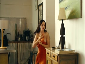 Sara Forestier in Le nom des gens (2010) 1