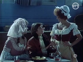 Penelope Cruz in Serie rose.Elle et lui (1991) 1