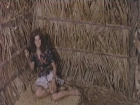 Rosa Gloria Vasquez in Savana violenza carnale (1979) 4