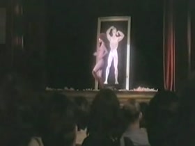 Jenny Llada in La insolita y gloriosa hazaña (1979) 12