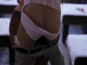 Lan Bingbing in Lost in Beijing 13