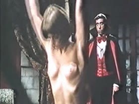 Draculin Follando - Lita Claver - El pobrecito DraculÃ­n (1977) Sex Scene ...