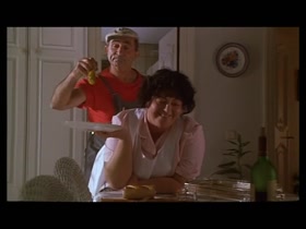 Neus Asensi in Chechu y familia (1992) 8