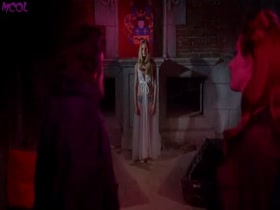 Helga Line in Il Terrore Sorge dalla Tomba (1973) 12