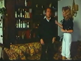 Africa Pratt boobs , Public Nudity In El erotico enmascarado (1980) 14