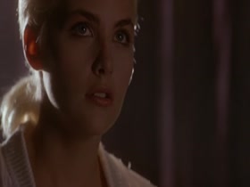 Sherilynn Fenn in Two Moon Junction (1988) 4