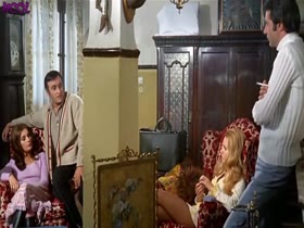 Cristina Suriani in Il Terrore Sorge dalla Tomba (1973) 1