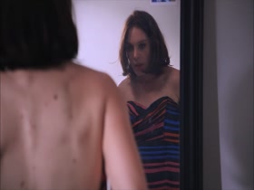 Laetitia Dosch in La Bataille de Solferino (2013) 11