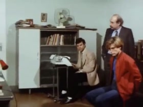 Teresa Gimenez in Perros Callejeros 2 (1979) 19