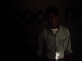 Emma Suárez in Contra el viento (1990) 2