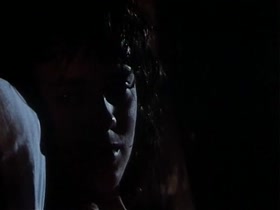 Emma Suárez in Contra el viento (1990) 7