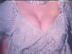 Barbara Rey in Virilidad a la española (1977) 14