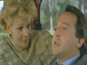 Rosa Valenty in El recomendado (1985) 2