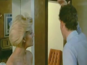 Rosa Valenty in El recomendado (1985) 7