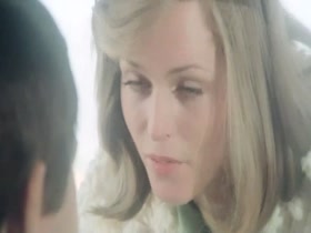 Cristina Galbo in Hasta que el matrimonio nos separe (1977) 1