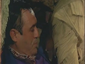 Azucena Hernandez in La Momia nacional (1981) 18