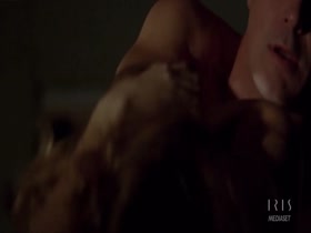 Gaia Bermani Amaral in I giorni dell'abbandono (2005) 16