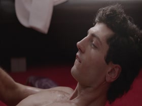 Deca na sonceto nude scenes (2014) 17