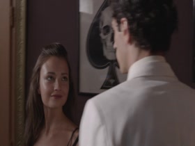 Deca na sonceto nude scenes (2014) 2
