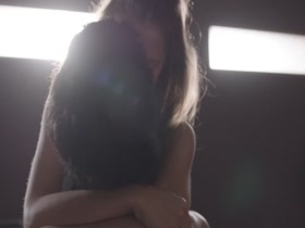 Deca na sonceto nude scenes (2014) 8