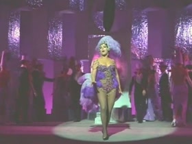 Sara Montiel in Tuset Street (1967) 13