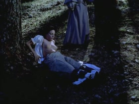 Helga Line in La saga de los Dracula (1973) 18